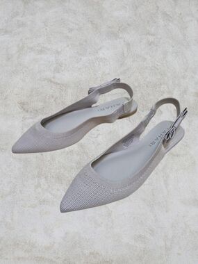 NWOT Tahari Silver Knit Slingback Pointed Toe Bow Flats, Sz 7.5